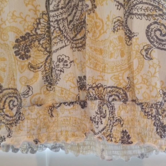 Tank - Picture 2 of 4